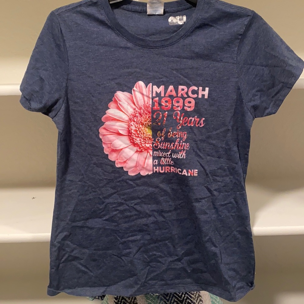Women tee shirt